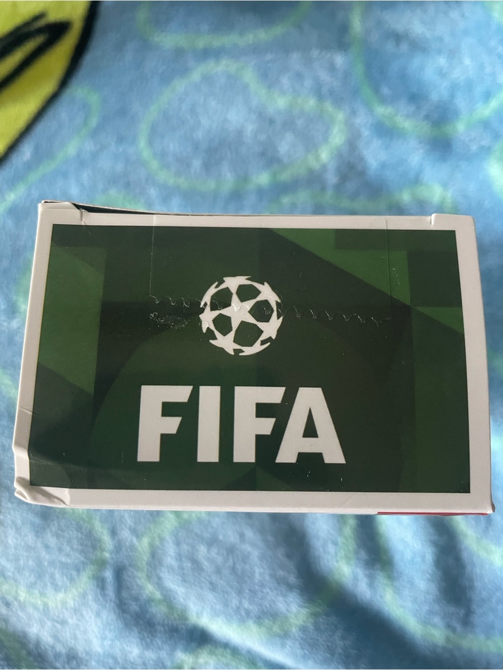 FIFA 2026 Official Mascot Figurine Set - Green/Blue/Red Accents - Picture 14 of 14